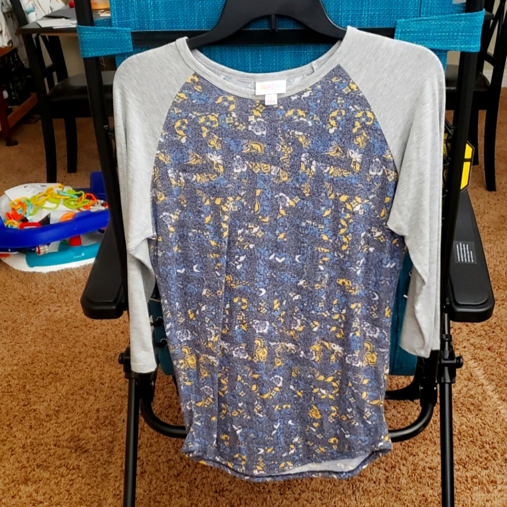 Lularoe shirt